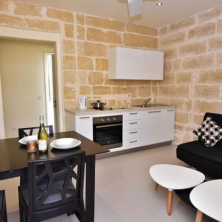 Vallettastay - Lucky Star One Bedroom Apartment 201 מראה חיצוני תמונה