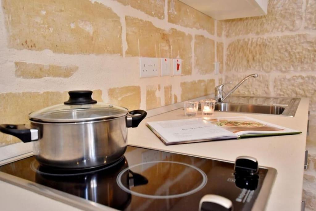 Vallettastay - Lucky Star One Bedroom Apartment 201 מראה חיצוני תמונה